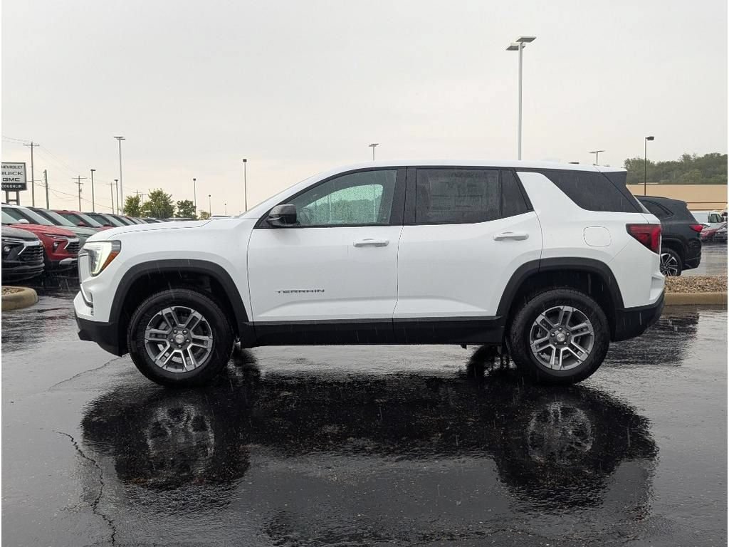 New 2026 GMC Terrain Elevation FWD image 4