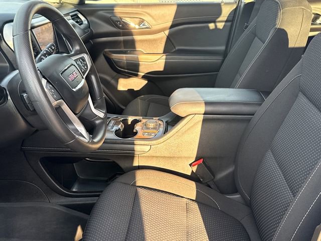 Used 2023 GMC Acadia SLE w/ Driver Convenience Package FWD image 21