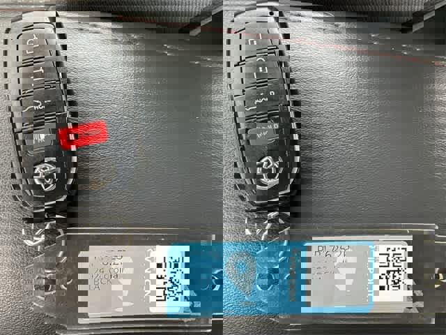 Used 2024 Toyota Corolla SE image 28