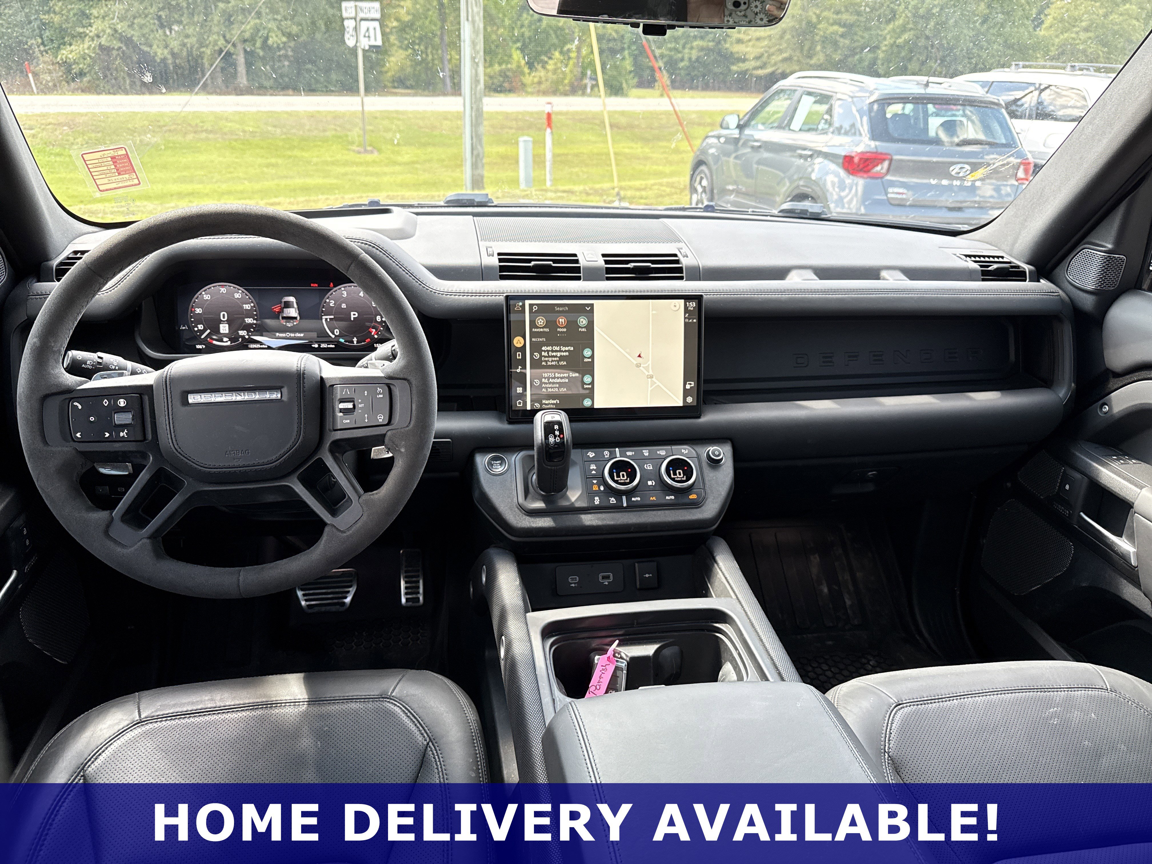 Used 2024 Land Rover Defender 110 V8 image 5