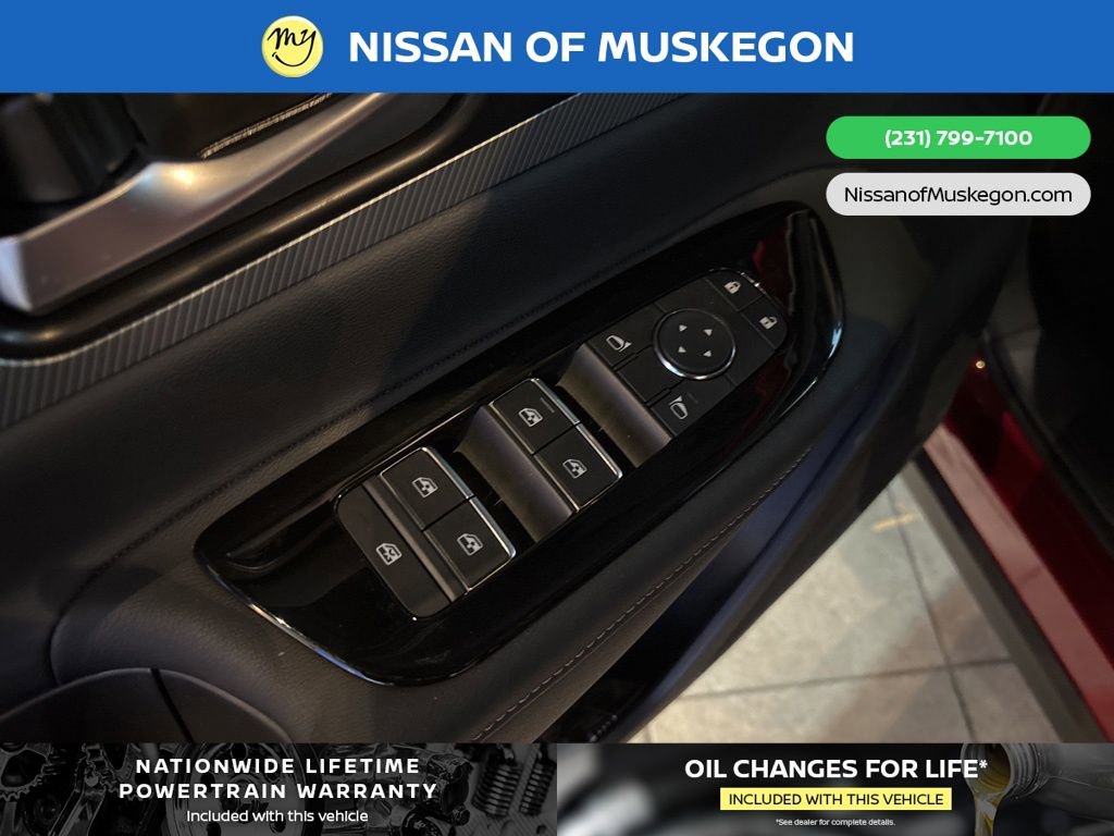 New 2025 Nissan Murano SL image 10