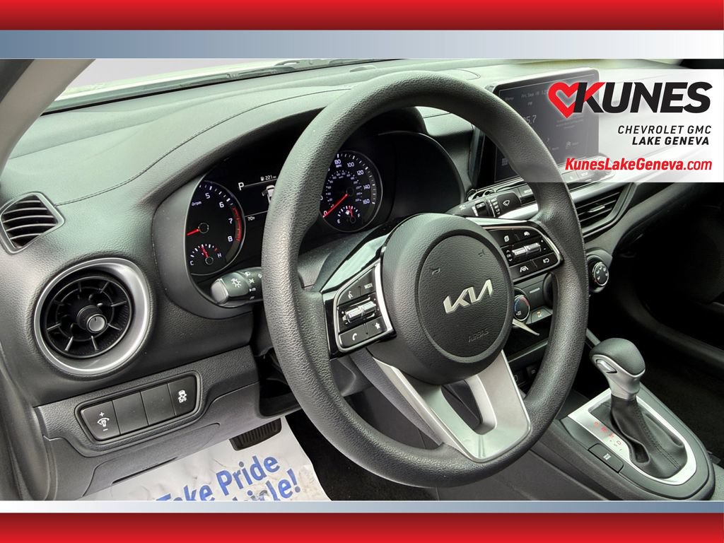 Used 2024 Kia Forte LXS FWD image 15
