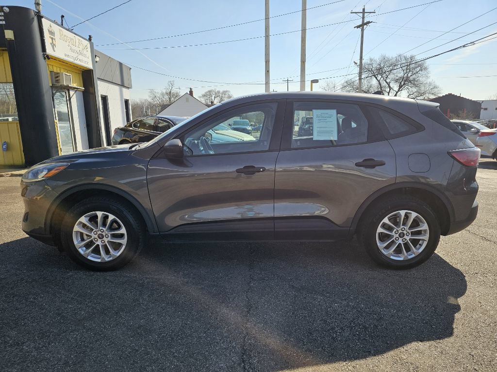 Used 2020 Ford Escape S AWD/4WD image 3