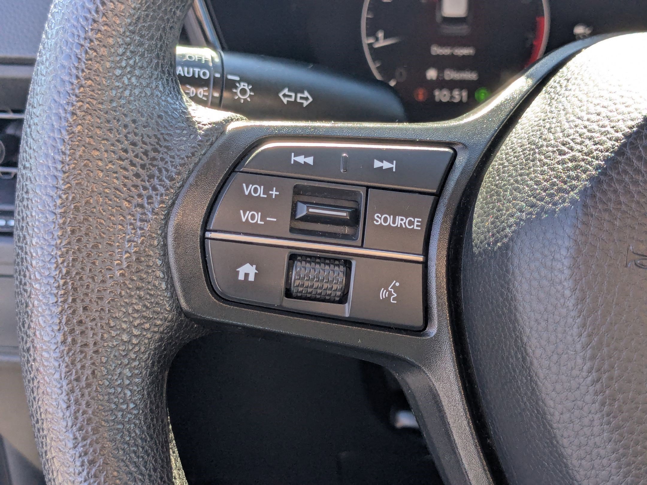 Used 2023 Honda CR-V LX image 17