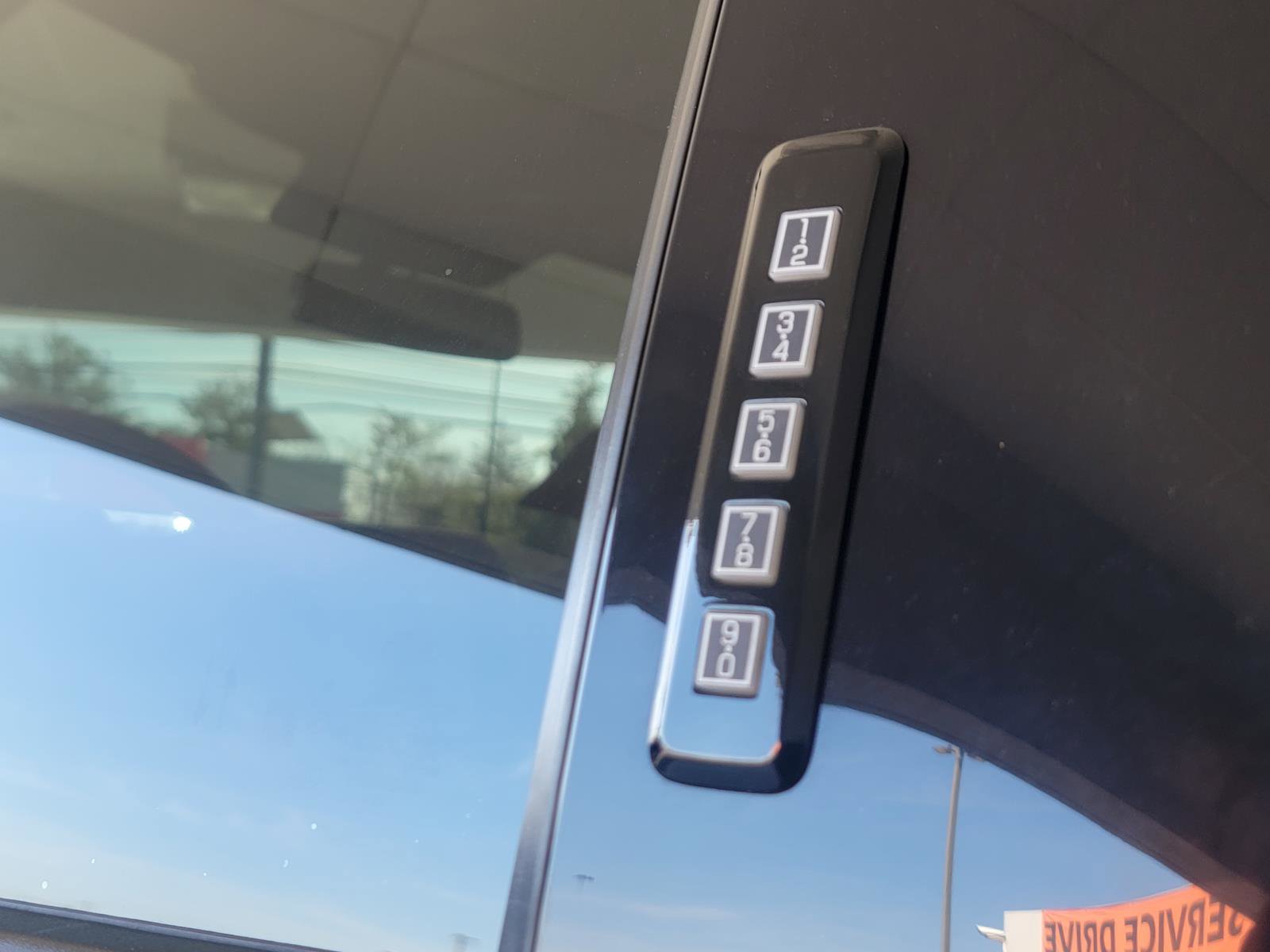 Used 2022 Ford F150 Raptor w/ Equipment Group 801A High image 8