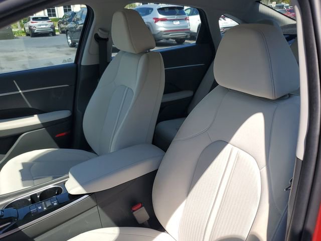 Certified 2023 Hyundai Sonata SE FWD image 11