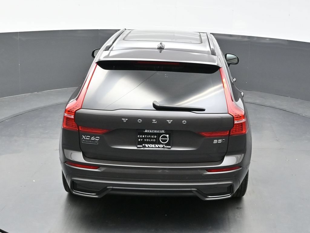Used 2024 Volvo XC60 B5 Plus AWD/4WD image 33