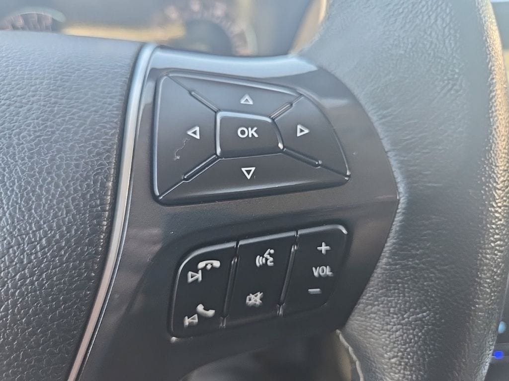 Used 2018 Ford Explorer Platinum AWD/4WD image 15