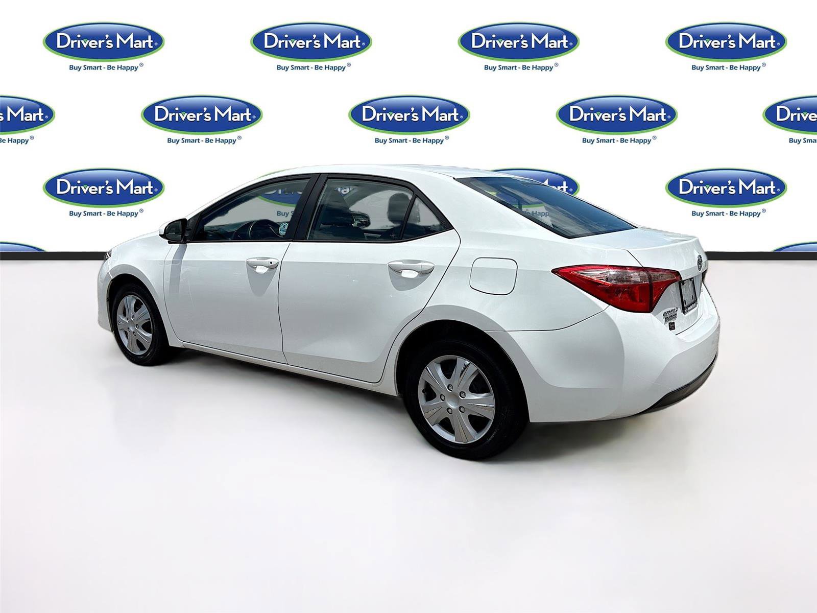Used 2018 Toyota Corolla LE FWD image 5