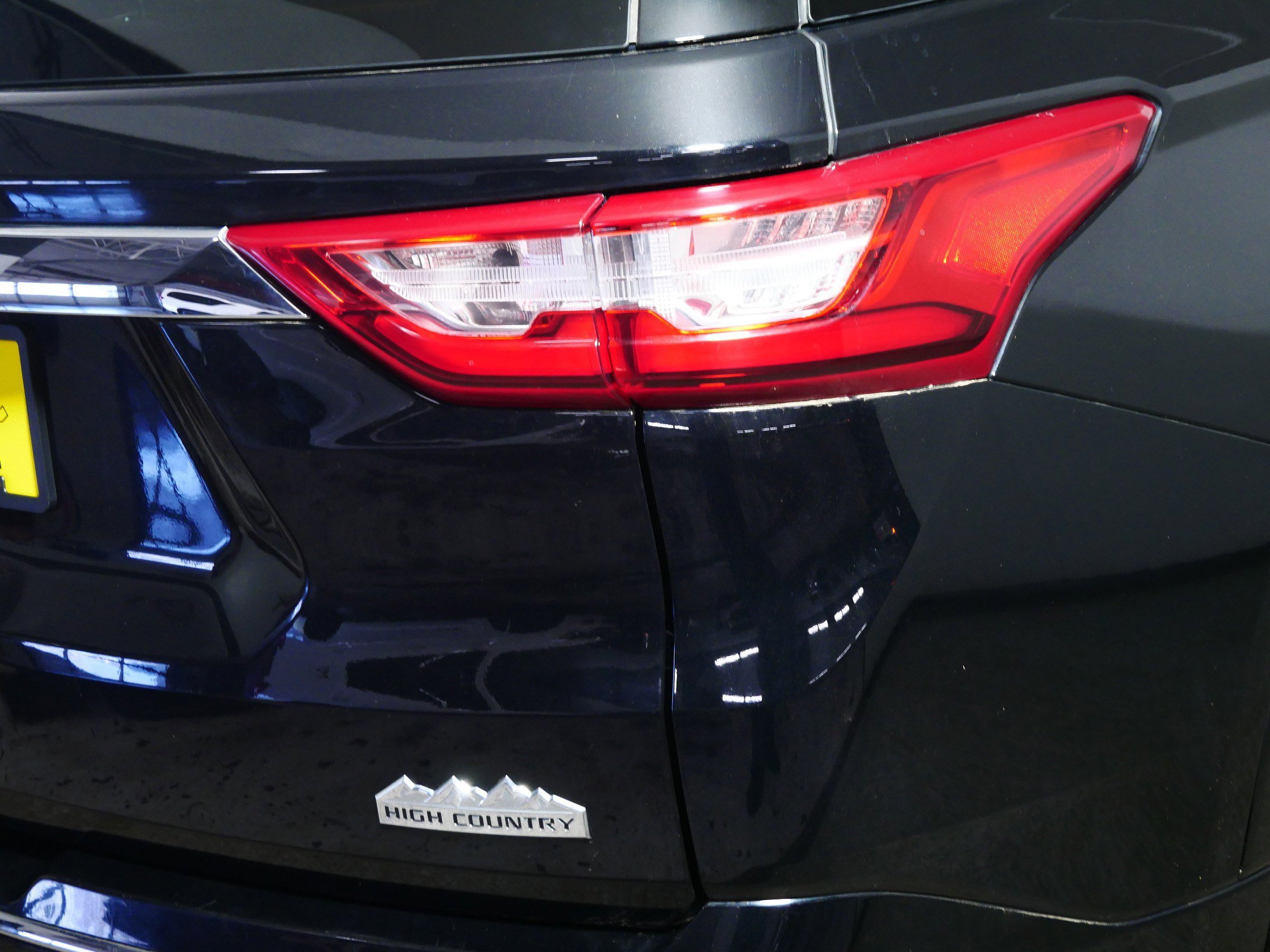 Used 2019 Chevrolet Traverse High Country w/ LPO, Floor Liner Package image 17