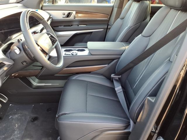 New 2027 Cadillac Vistiq Luxury AWD/4WD image 5