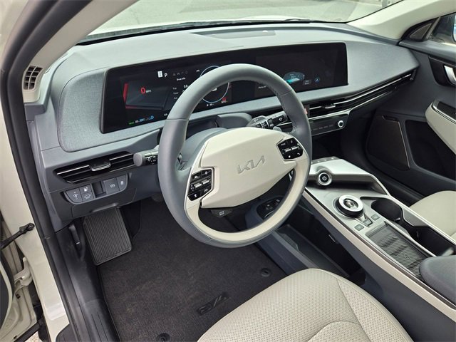 Used 2024 Kia EV6 Wind image 9
