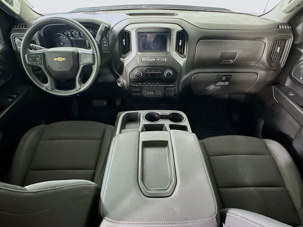 Used 2024 Chevrolet Silverado 1500 Custom image 16