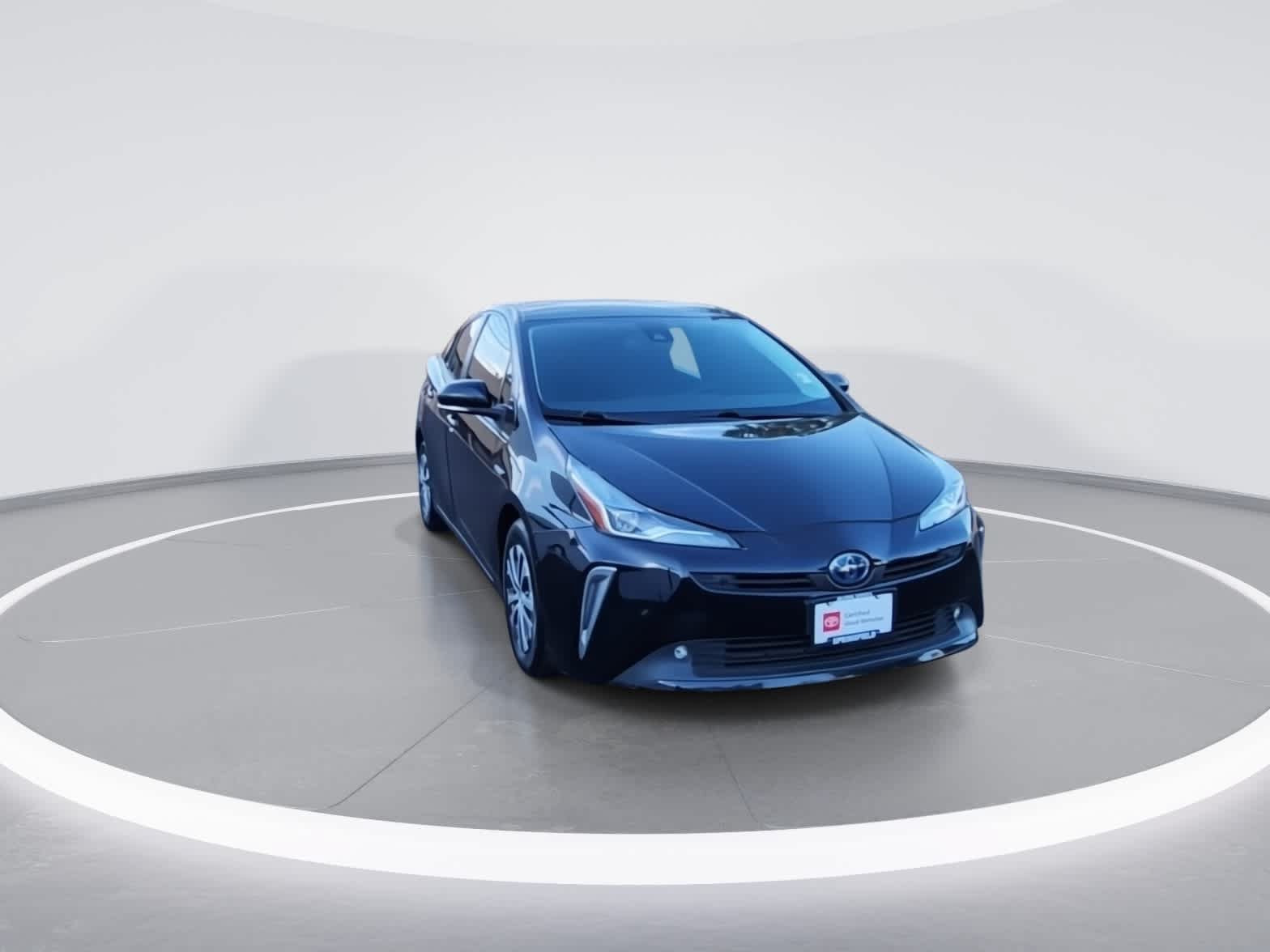 Certified 2021 Toyota Prius LE AWD/4WD image 2