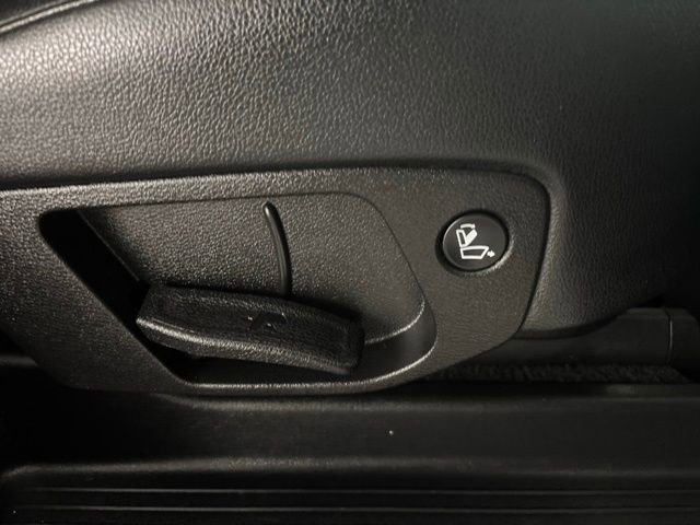 Used 2022 Kia Telluride SX w/ Towing Package FWD image 16