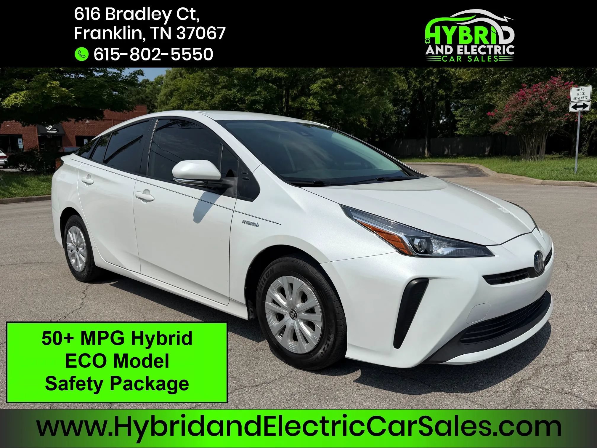 Used 2021 Toyota Prius L Eco FWD image 1