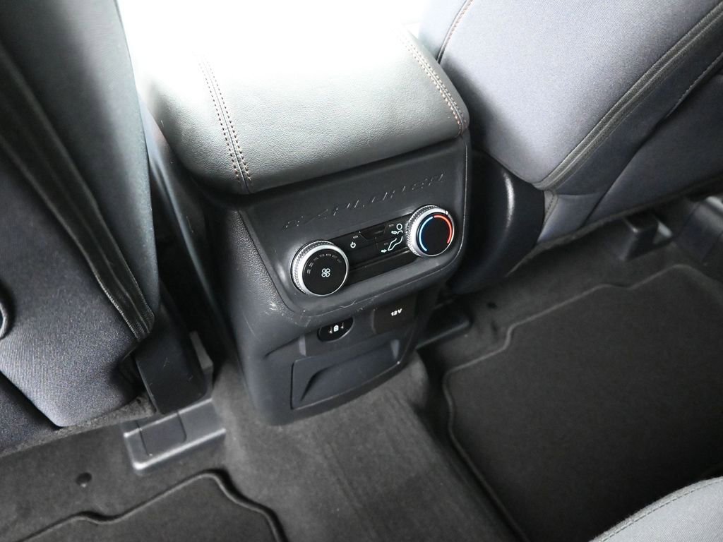 Used 2025 Ford Explorer Active image 21