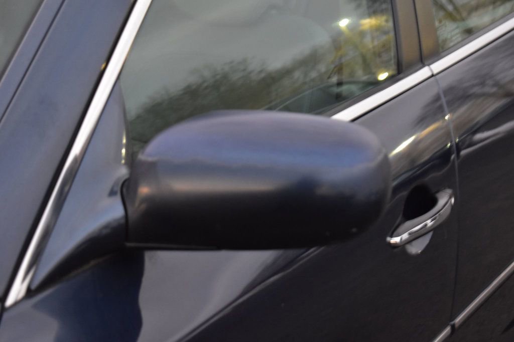 Used 2006 Hyundai Azera SE image 37