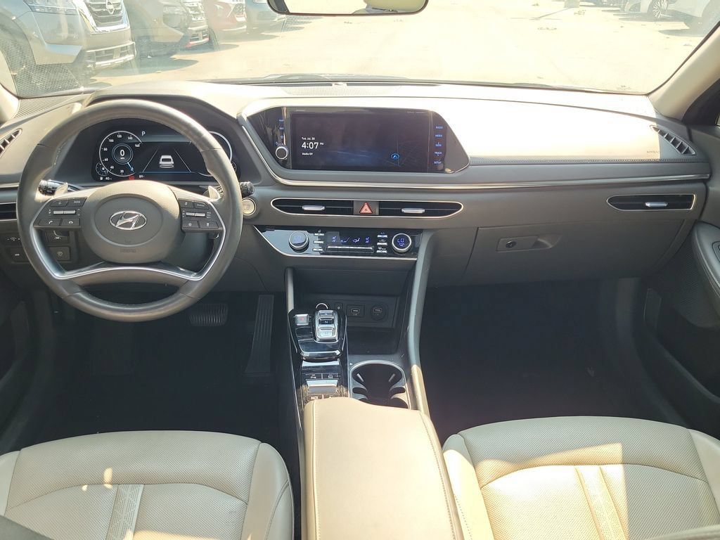 Used 2022 Hyundai Sonata Limited FWD image 12