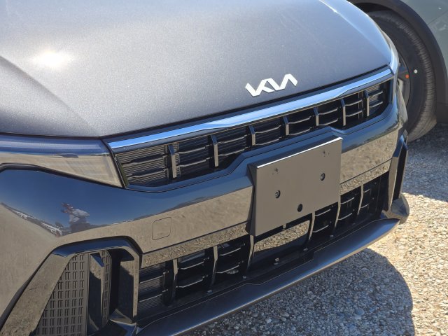 New 2026 Kia K4 GT-Line FWD image 5