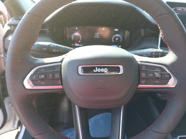 Used 2024 Jeep Compass Trailhawk w/ Trailhawk Elite Group image 8