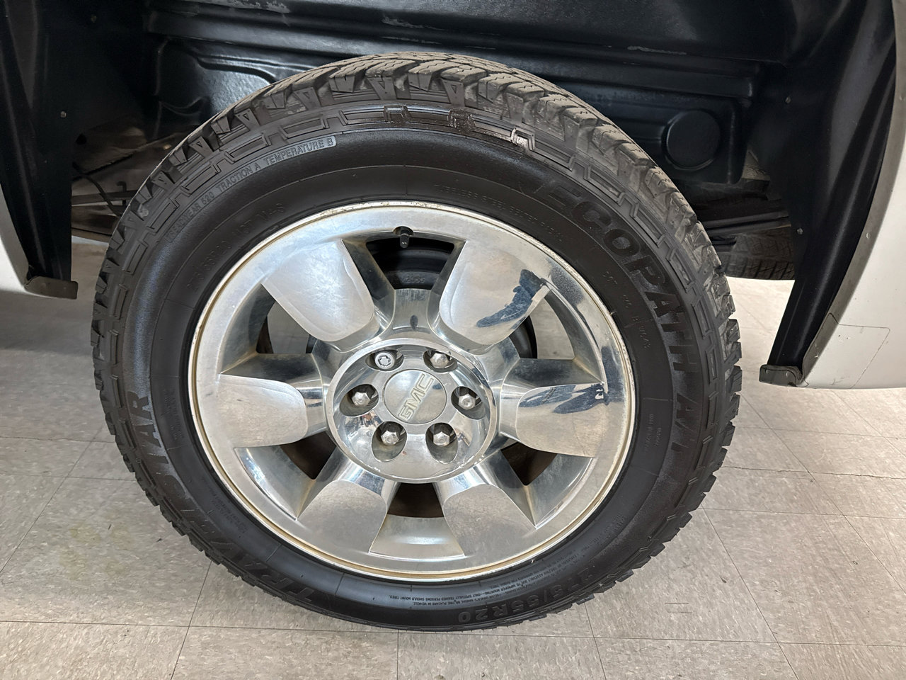 Used 2010 GMC Sierra 1500 SLE w/ Texas Edition image 55