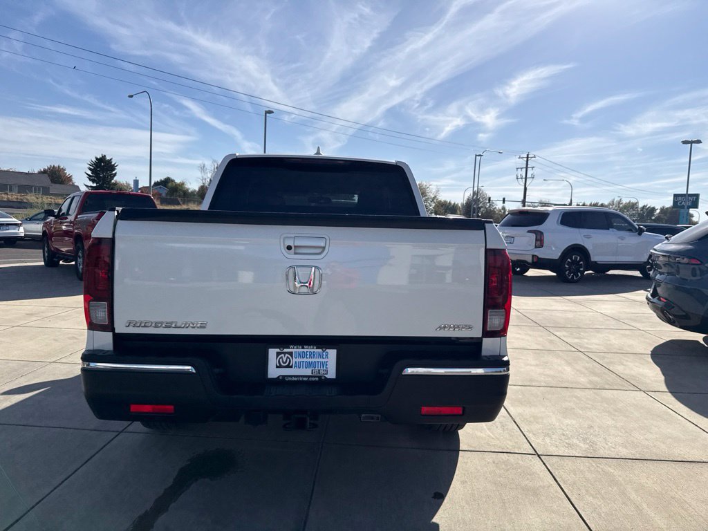 Used 2017 Honda Ridgeline RTL-T image 6