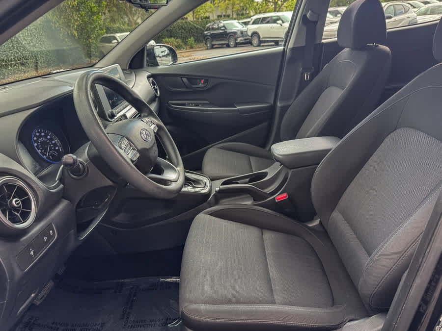 Certified 2023 Hyundai Kona SEL AWD/4WD image 17