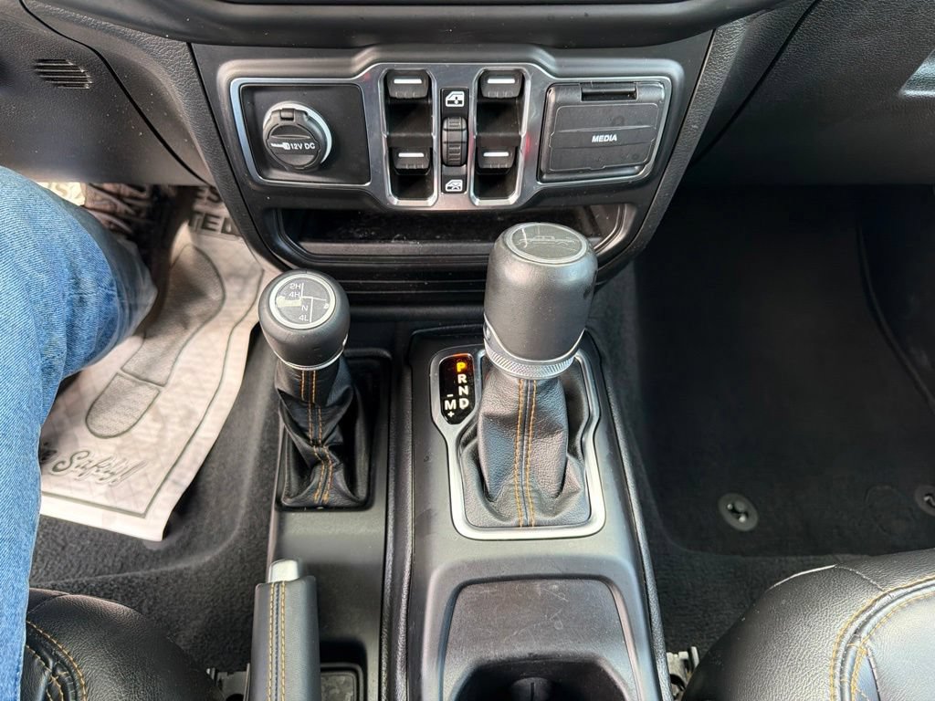 Used 2022 Jeep Gladiator Overland AWD/4WD image 29