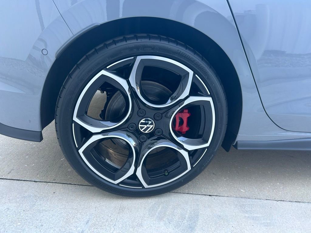 New 2026 Volkswagen GTI Autobahn image 25