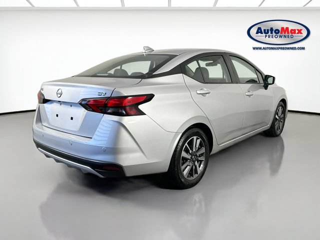 Used 2023 Nissan Versa SV FWD image 2