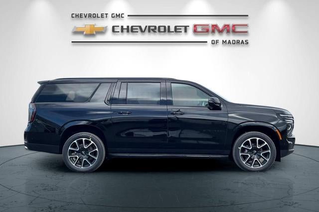 New 2026 Chevrolet Suburban RST w/ Advanced Technology Package AWD/4WD image 2