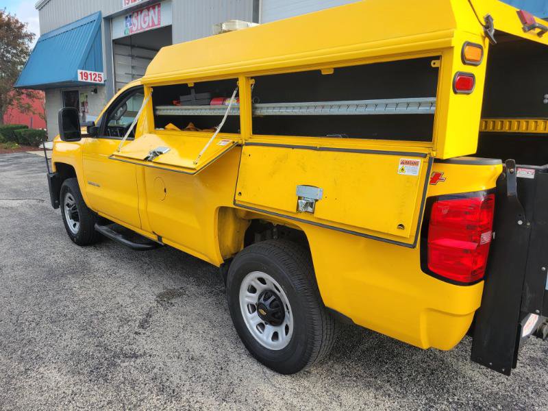 Used 2016 Chevrolet Silverado 3500 W/T w/ Snow Plow Prep Package image 12