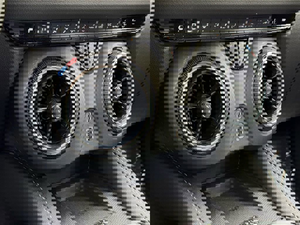 Used 2024 Chevrolet Blazer LT w/ Convenience Package image 32