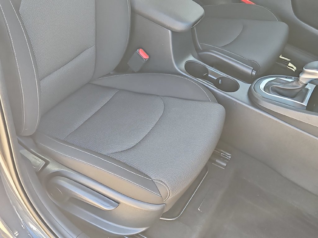 Used 2024 Kia Forte LXS FWD image 32
