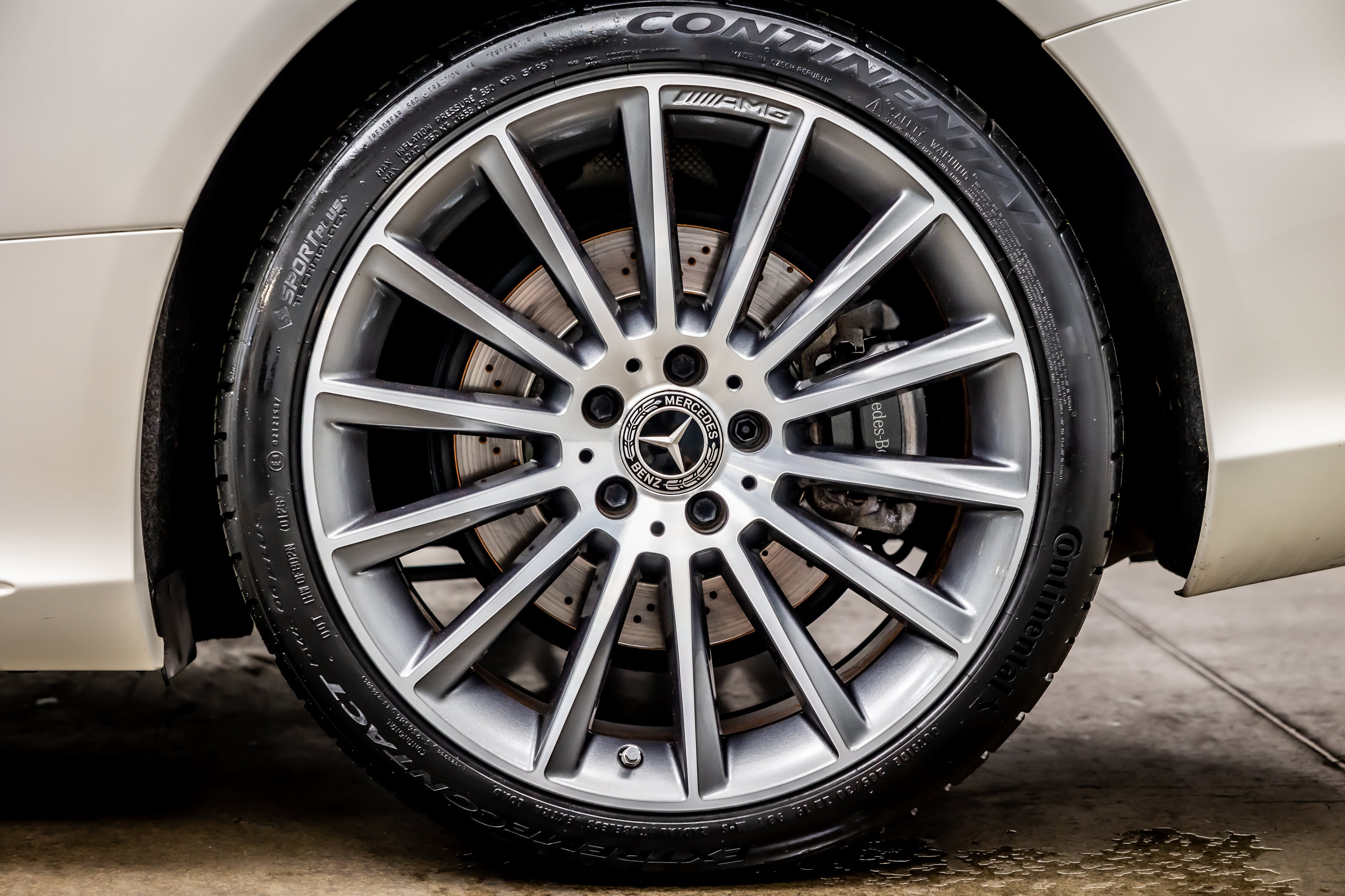 Used 2020 Mercedes-Benz SL 550 image 33