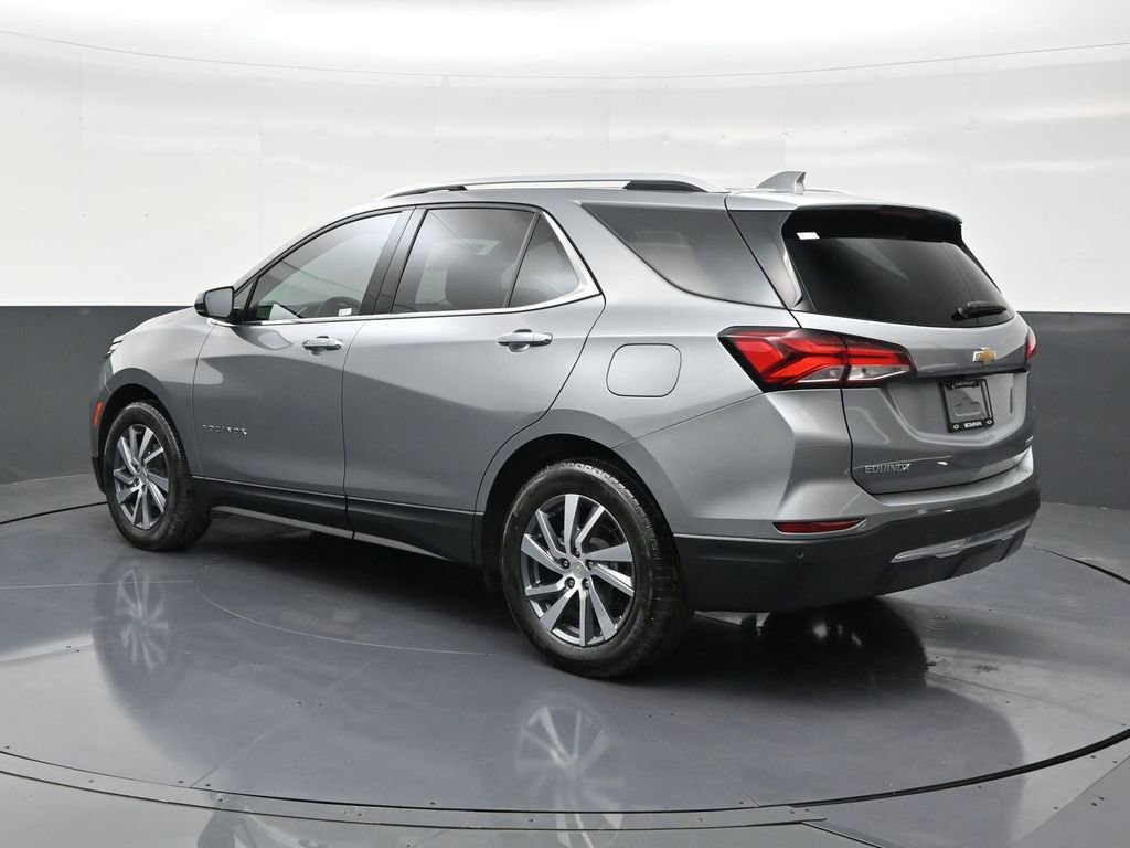 Used 2024 Chevrolet Equinox Premier image 3