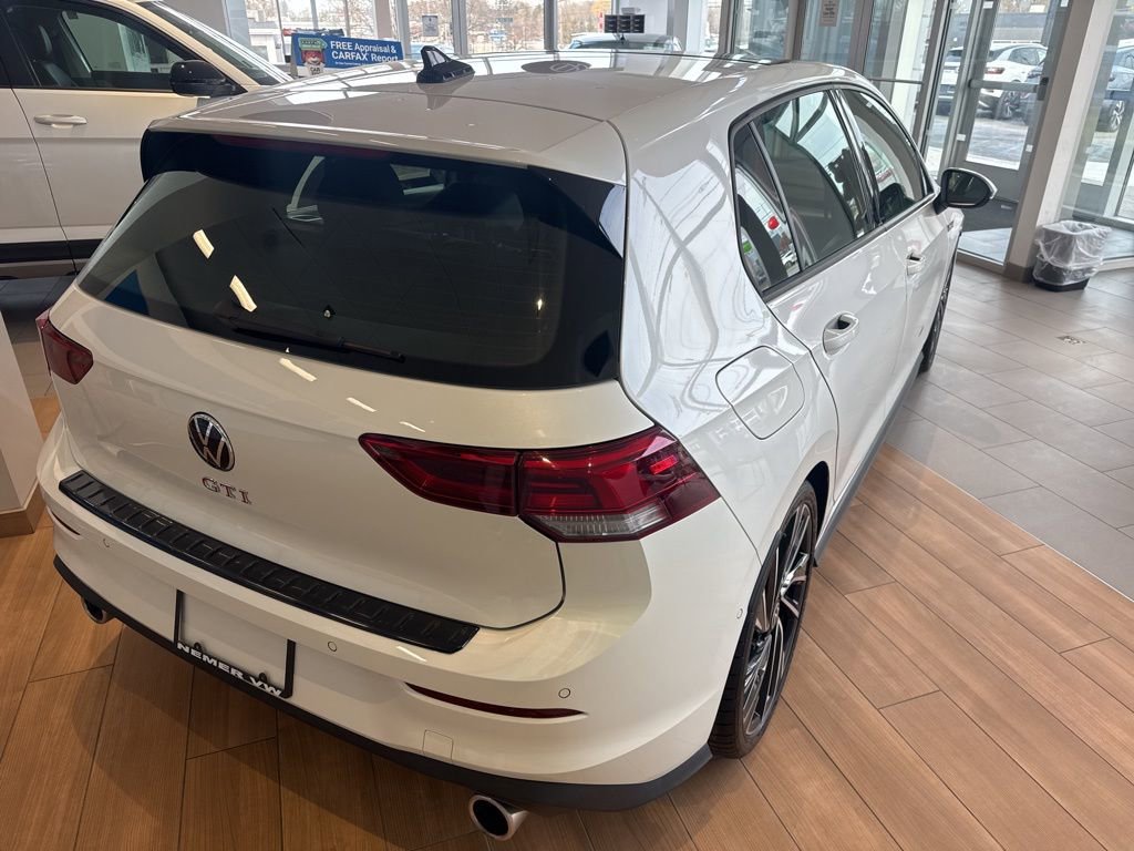 Used 2024 Volkswagen GTI Autobahn image 4