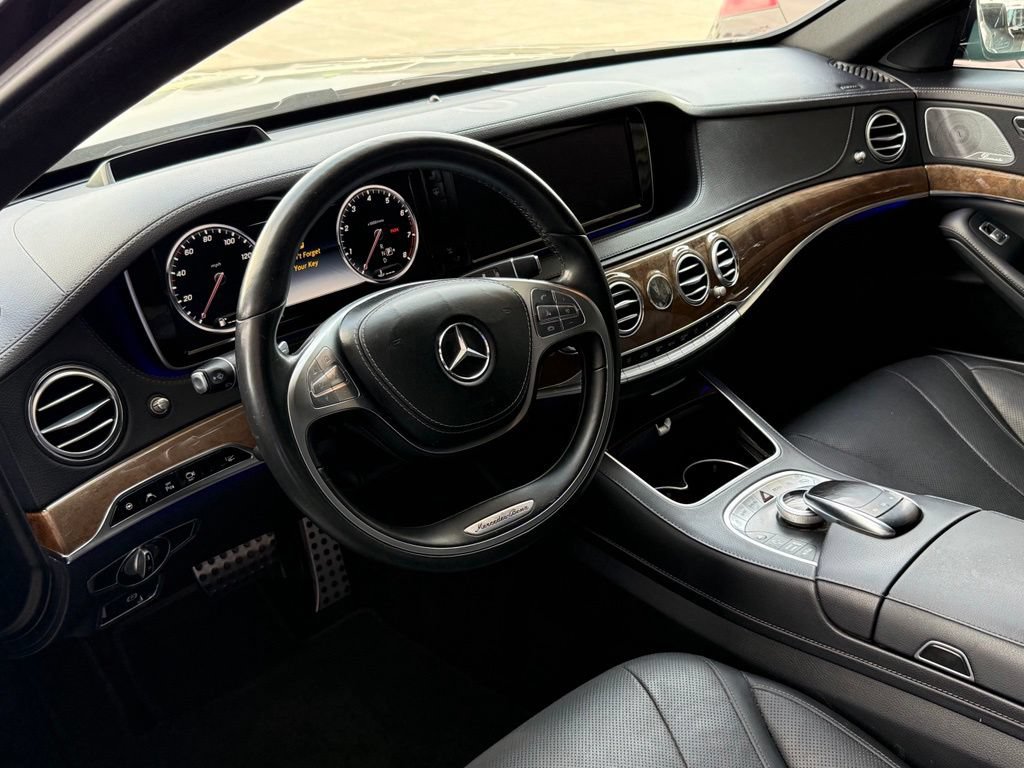 Used 2016 Mercedes-Benz S 550 Sedan w/ Sport Package image 2