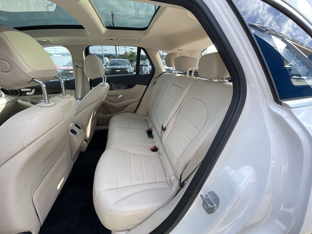 Used 2019 Mercedes-Benz GLC 300 image 24