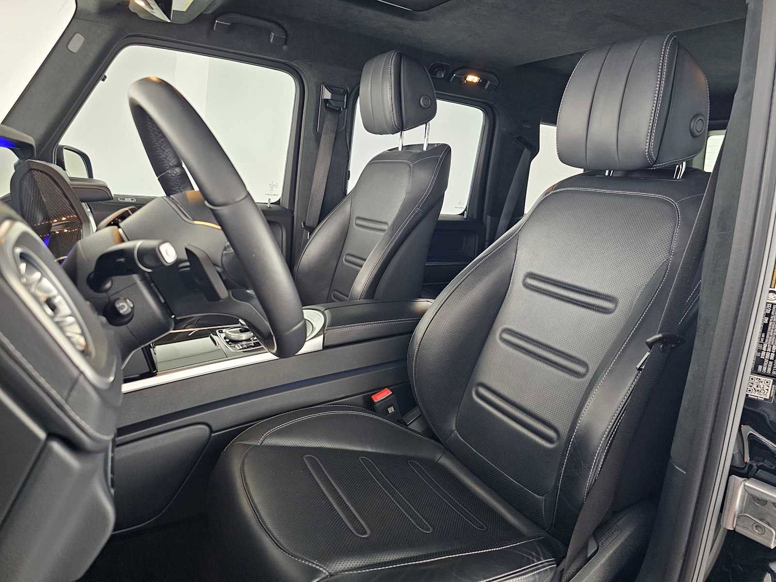 Used 2023 Mercedes-Benz G 550 image 21