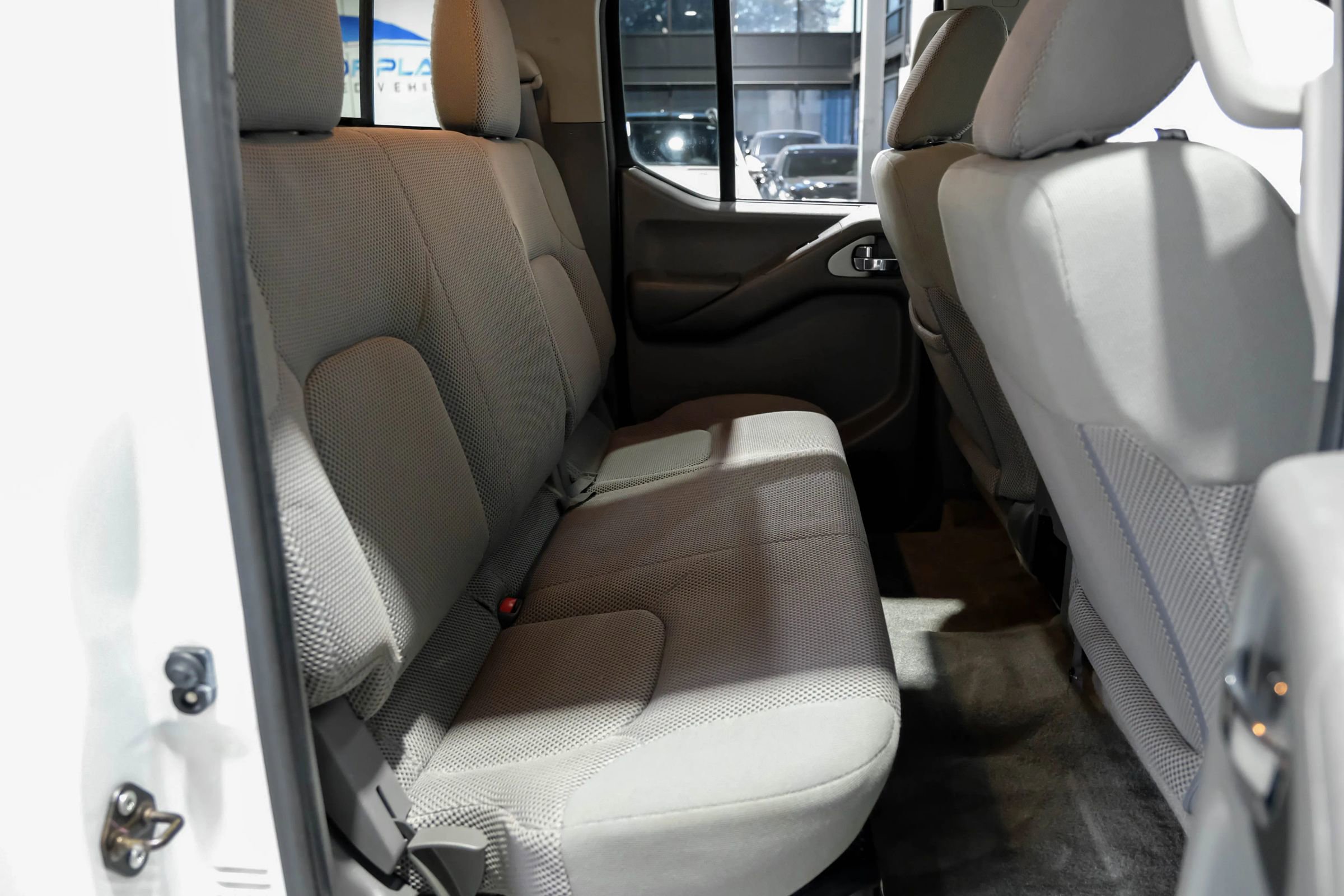 Used 2016 Nissan Frontier SV w/ SV Value Truck Package image 40