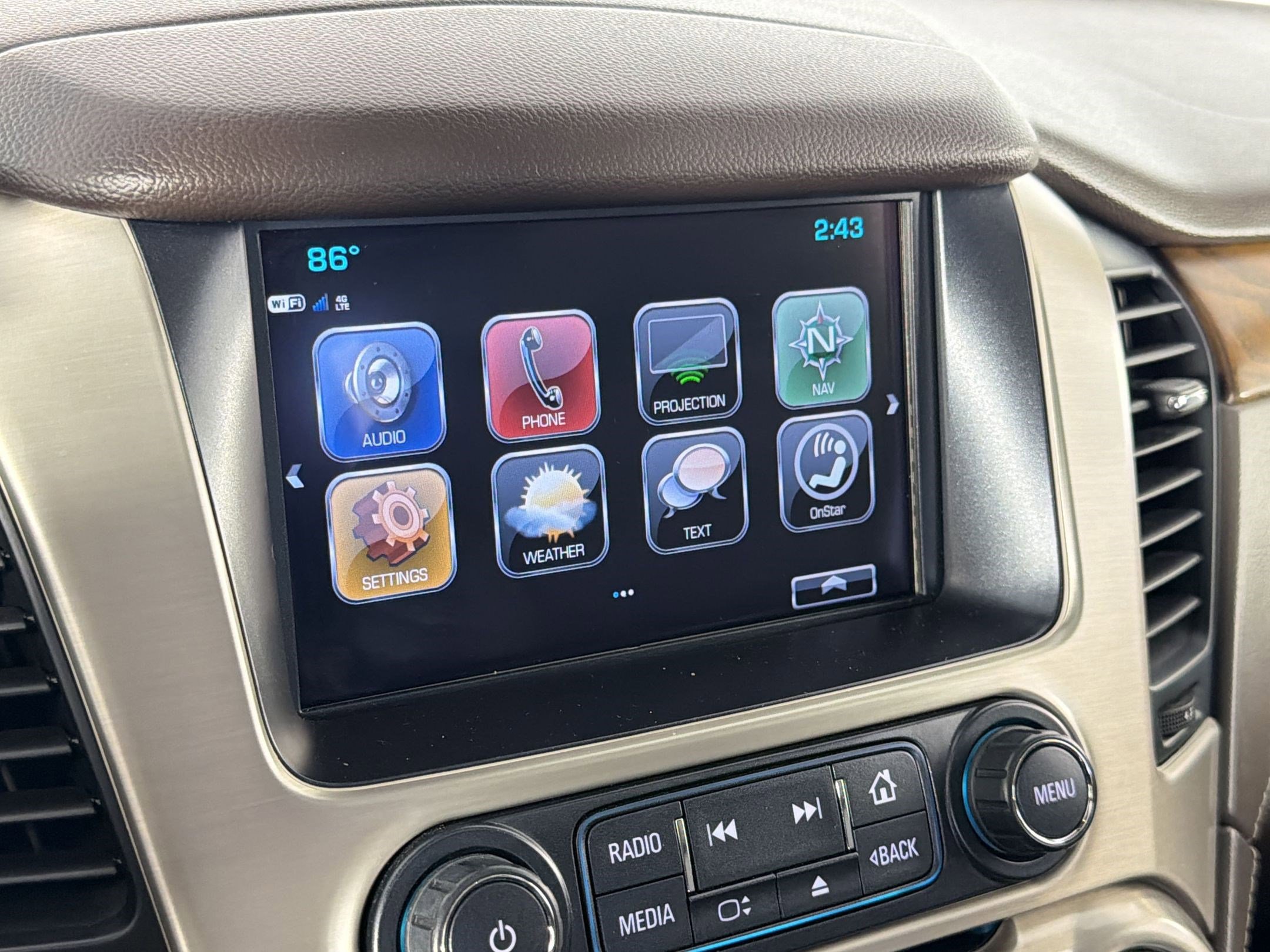 Used 2020 GMC Yukon Denali w/ Denali Premium Package RWD image 27