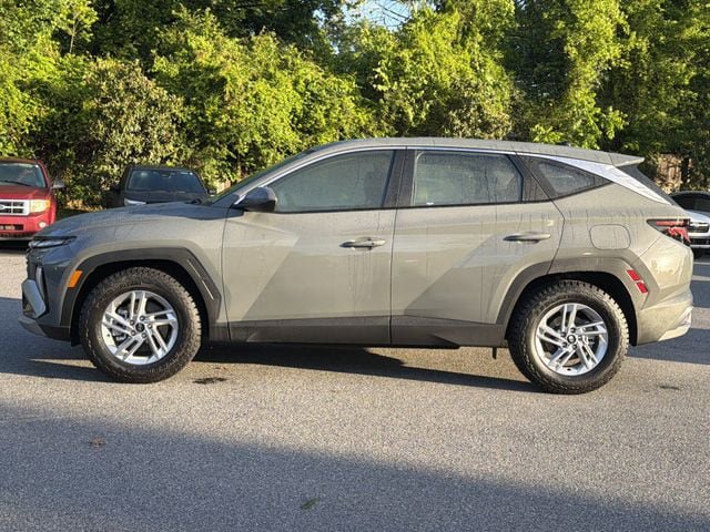 Used 2026 Hyundai Tucson SE FWD image 11