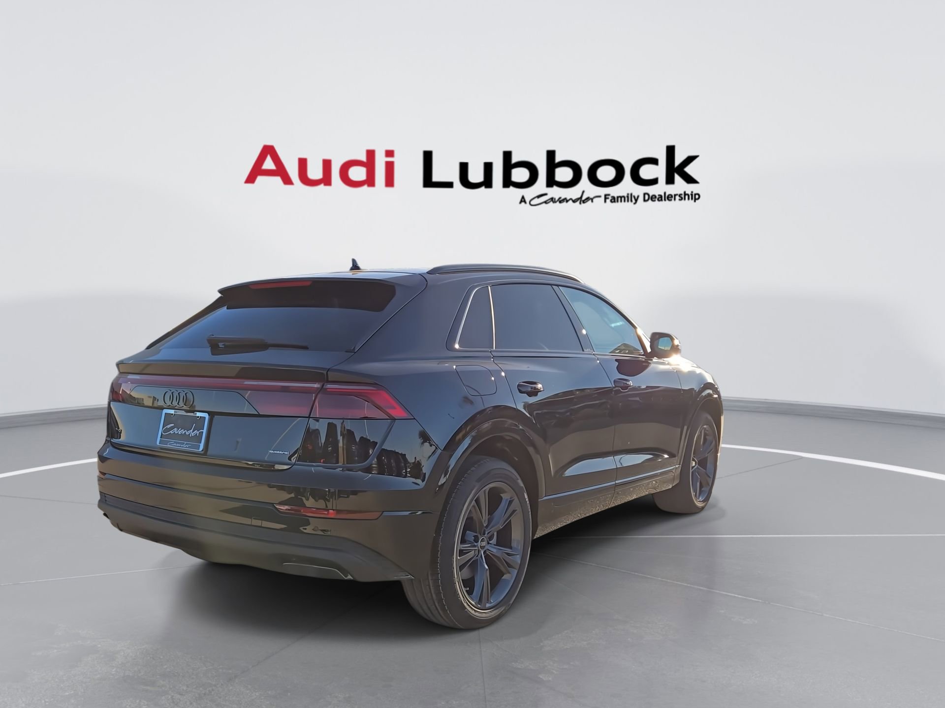 New 2026 Audi Q8 Premium image 8