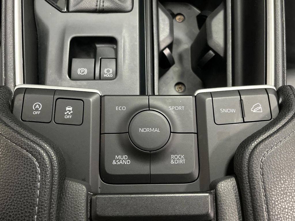 Used 2024 Toyota Grand Highlander XLE image 23