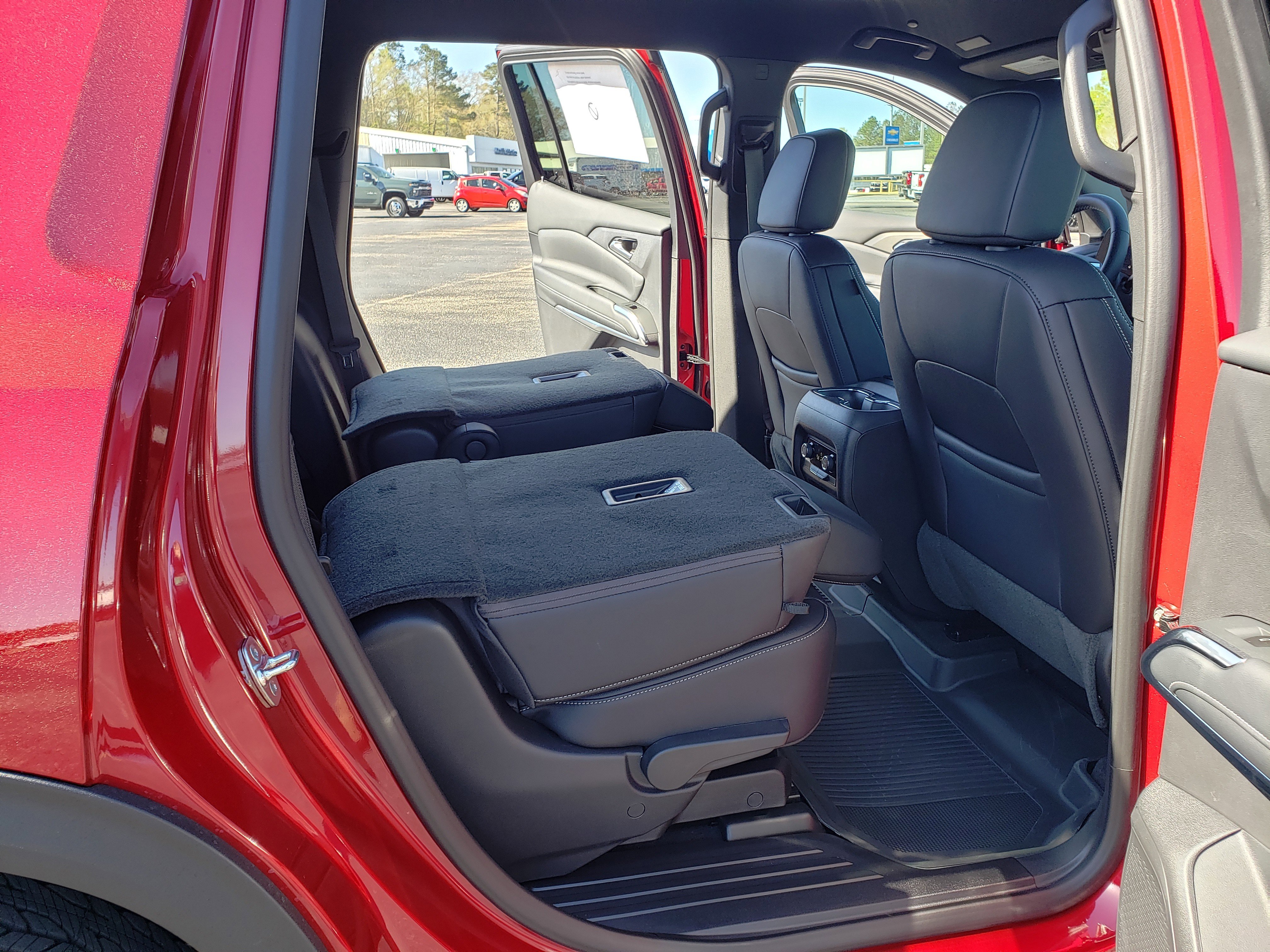 New 2026 Chevrolet Traverse LT w/ Midnight/Sport Edition image 31