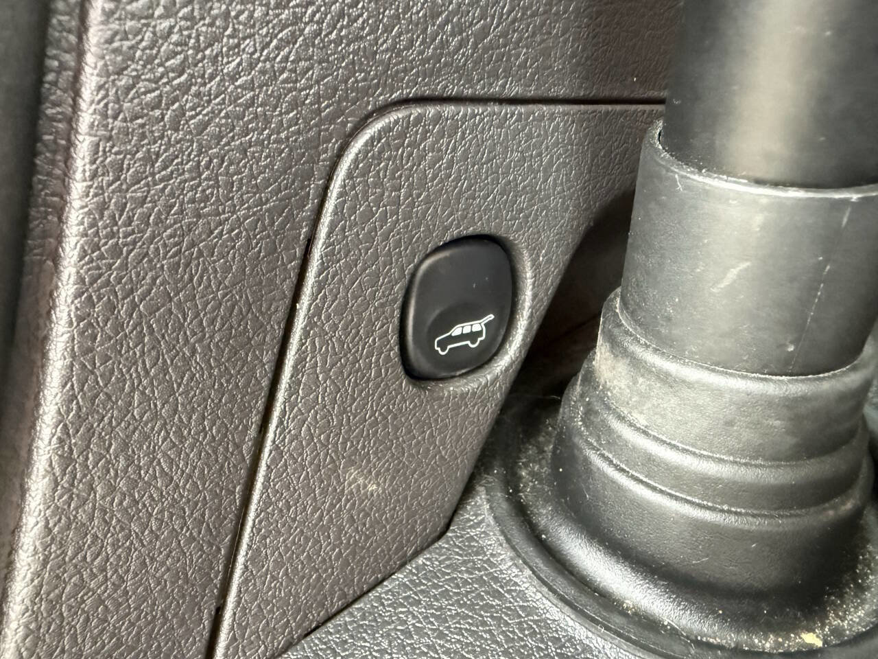 Used 2018 Ford Flex Limited image 15