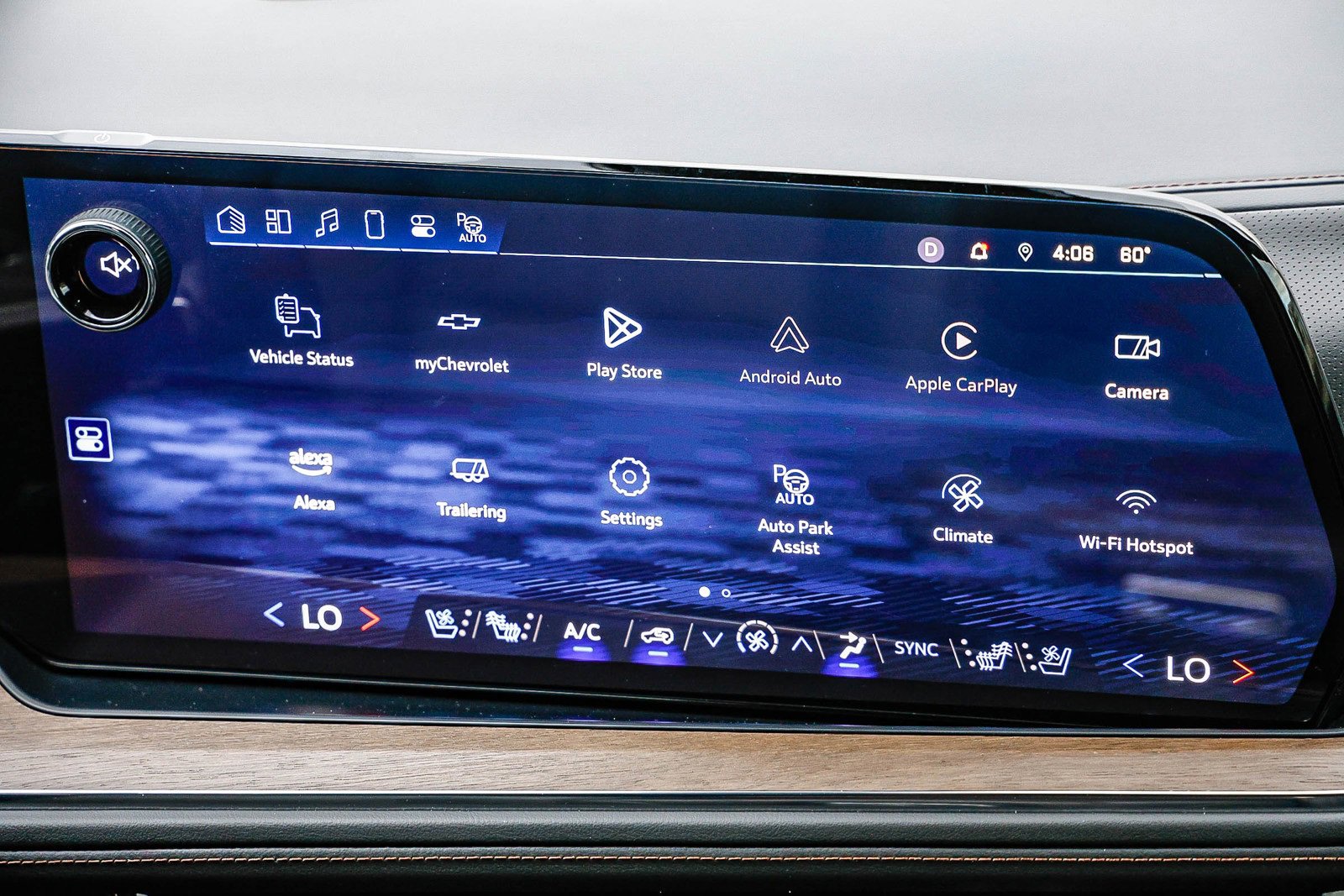 Used 2025 Chevrolet Tahoe High Country image 12