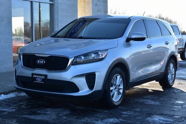 Used 2019 Kia Sorento LX image 9
